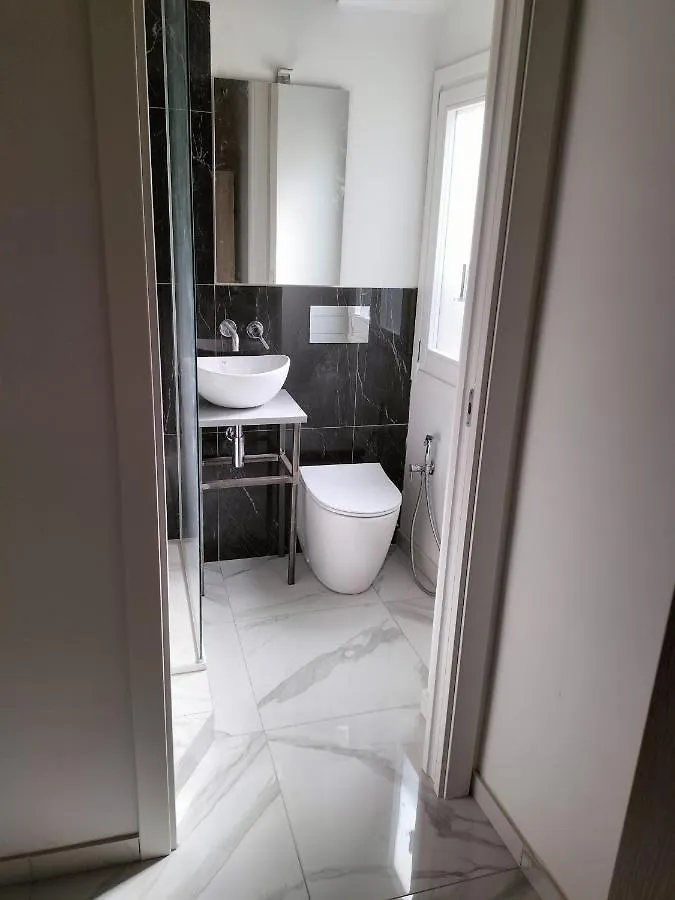 U'Chini Suite Noto 0*,