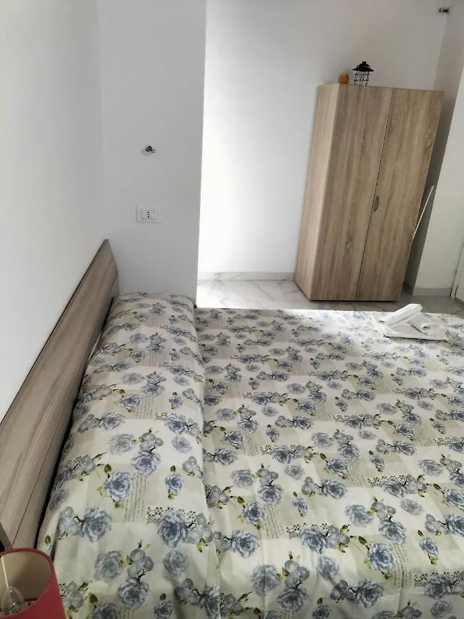 U'Chini Suite Noto 0*,  İtalya