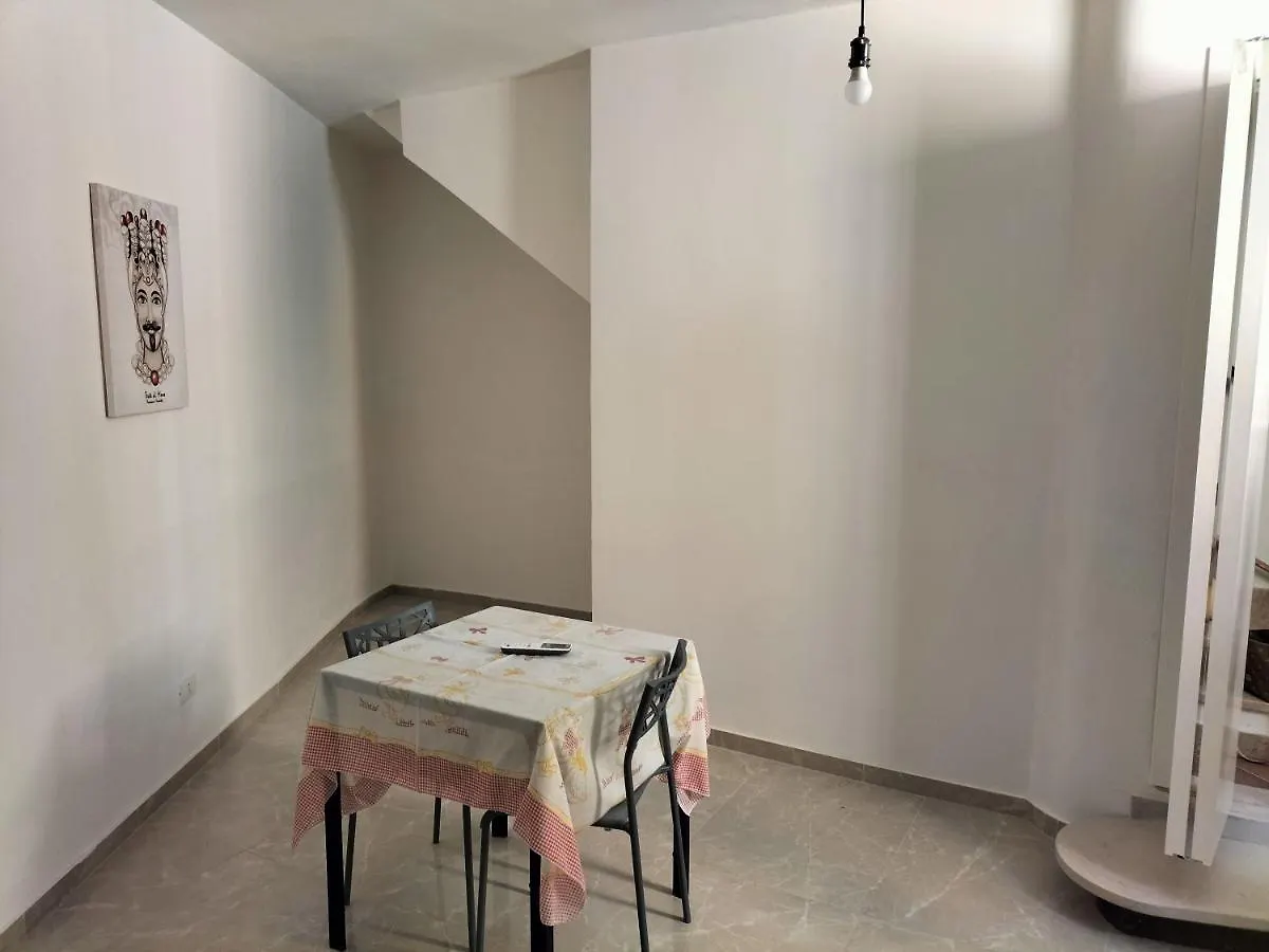 U'Chini Suite Noto Tatil Evi
