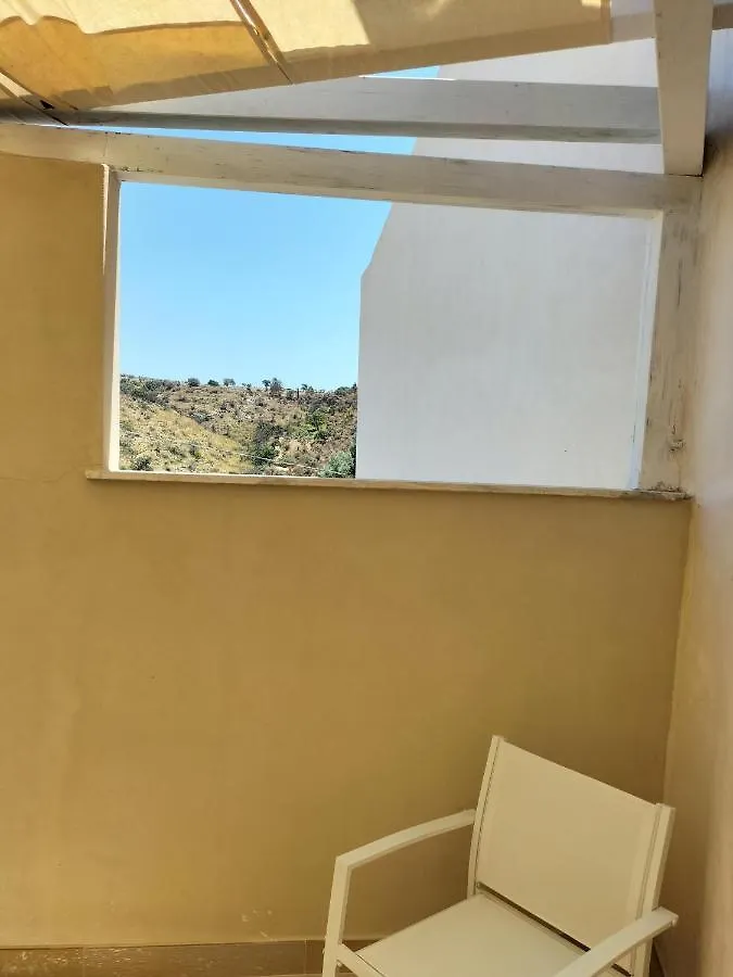 U'Chini Suite Noto İtalya